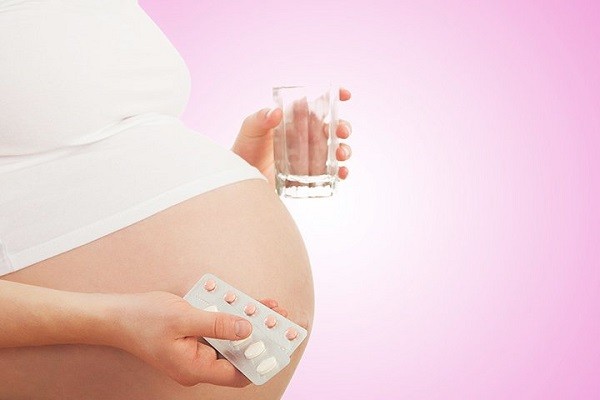 Review top 7 thuốc tăng nội tiết tố nữ khi mang thai bác sĩ khuyên dùng