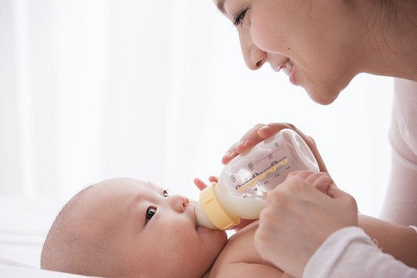 Bổ sung canxi cho trẻ sơ sinh như thế nào? Canxi cho trẻ sơ sinh loại nào tốt?