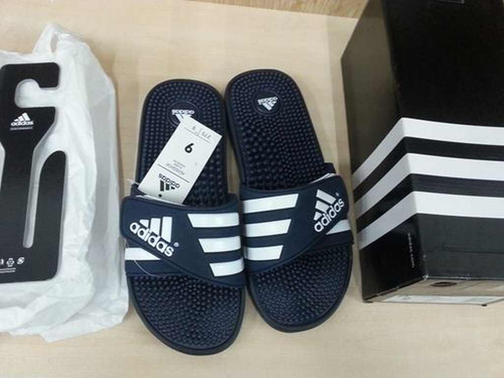 Top 8 mẫu dép Adidas bạn nên “diện” trong mùa hè