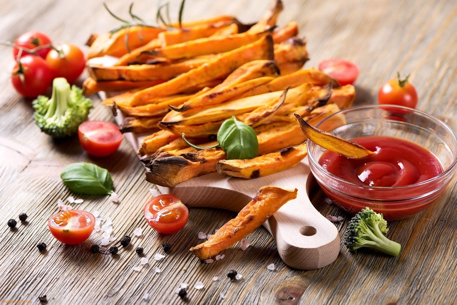 Sắt có vai trò tạo ra hồng cầu liên tục phục vụ cho hoạt động hàng ngày của cơ thể