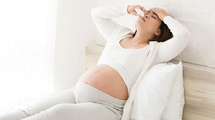 Bà bầu bị chảy máu cam 3 tháng cuối nguy hiểm như thế nào? bà bầu bị chảy máu cam 3 tháng cuối, bà bầu bị chảy máu cam nên ăn gì, vì sao bà bầu bị chảy máu mũi, tại sao bà bầu bị chảy máu cam, tại sao bà bầu hay bị chảy máu cam, bà bầu bị chảy máu mũi, bà bầu bị chảy máu mũi nhiều, bà bầu bị viêm mũi chảy máu, vì sao bà bầu bị chảy máu cam, vì sao mẹ bầu bị chảy máu cam