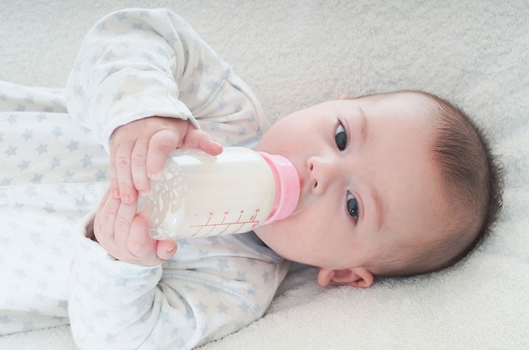 bé chậm mọc răng, bé chậm mọc răng nên ăn gì, vì sao trẻ chậm mọc răng, nguyên nhân trẻ chậm mọc răng, trẻ chậm mọc răng nên bổ sung gì, trẻ chậm mọc răng có sao không, bé chậm mọc răng phải làm sao, bé chậm mọc răng có sao không, tại sao trẻ chậm mọc răng, vì sao bé chậm mọc răng, trẻ chậm mọc răng phải làm sao