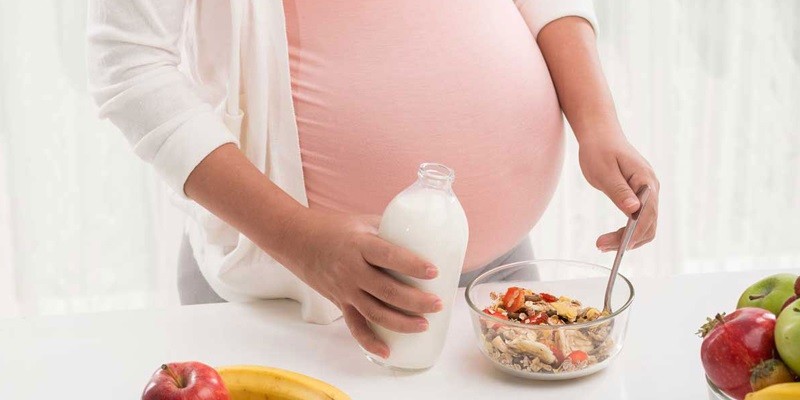 Bà bầu uống sữa đậu nành có tốt không? Có ảnh hưởng gì đến thai nhi không? Bà bầu uống sữa đậu nành có tốt không? Có ảnh hưởng gì đến thai nhi không?