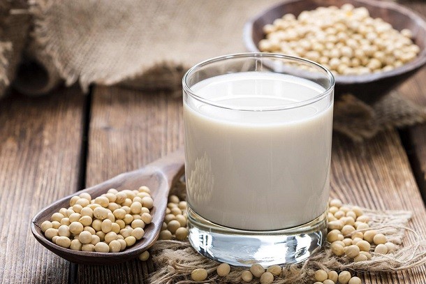 Bà bầu uống sữa đậu nành có tốt không? Có ảnh hưởng gì đến thai nhi không? Bà bầu uống sữa đậu nành có tốt không? Có ảnh hưởng gì đến thai nhi không?